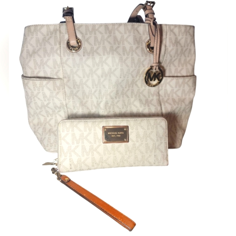 Michael Kors Jet Set Travel Shoulder Bag & Large Wallet Clutch Ivory Brown